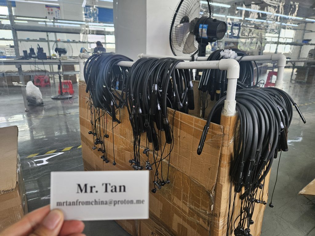 Wireless Neckband Earphones & Headphones Manufacturer OEM/ODM in Dongguan China (ID:011) - Img